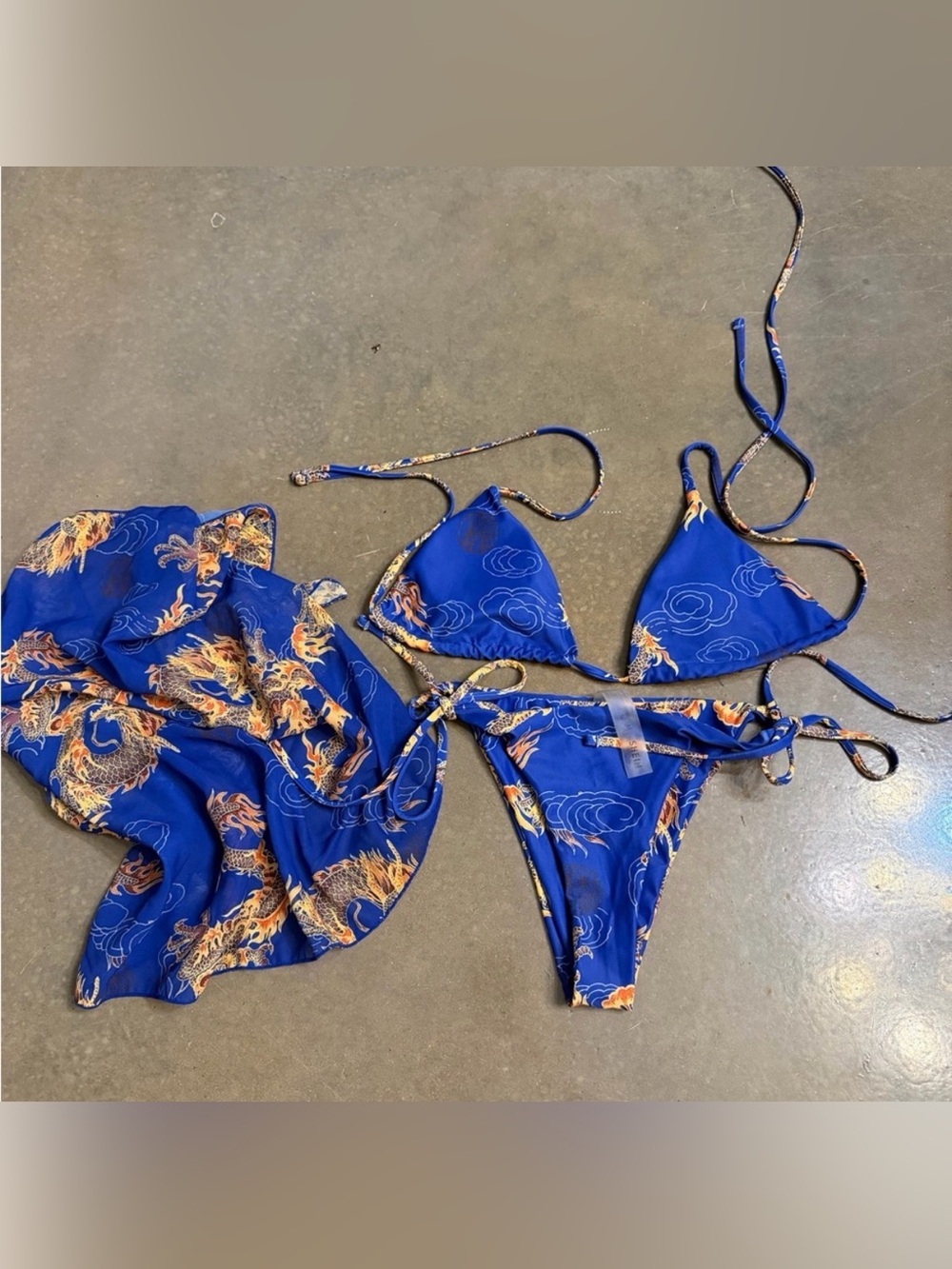 SHEIN Blue Dragon Print Triangle Bikini Set